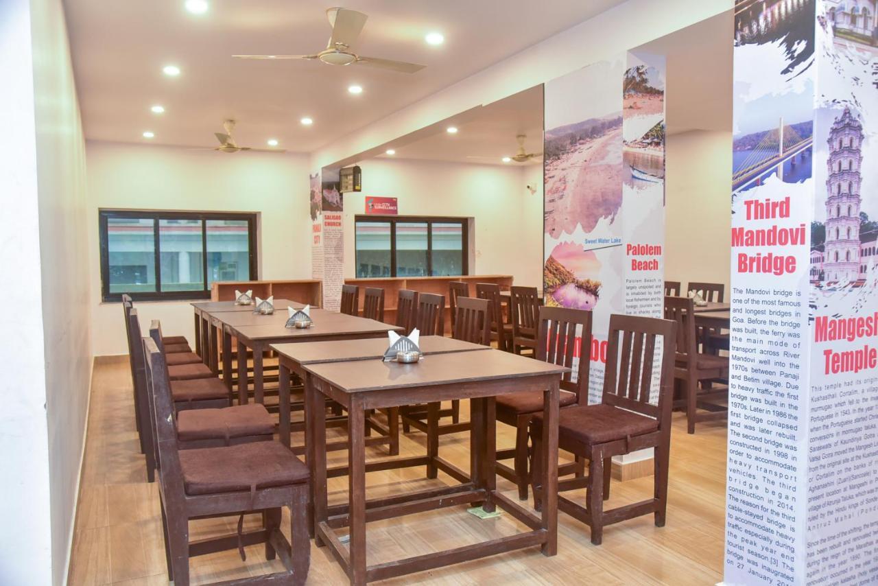 Candolim Grande Resort מראה חיצוני תמונה
